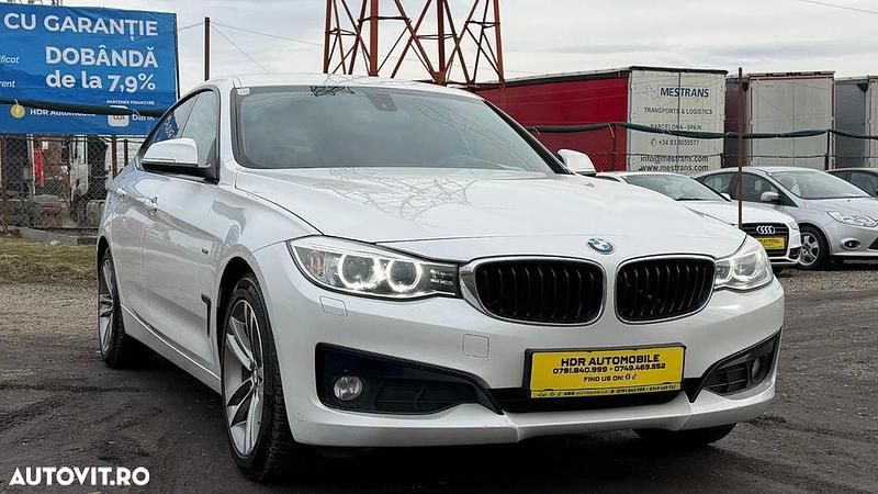 Second-hand BMW 318 Sport Line 143 CP (105 kW) 2015 Culoarealb Berlinǎ