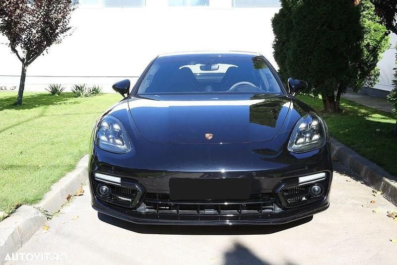 Culoarenegru Utilizat 2022 Porsche Panamera Berlinǎ | 159.999 EUR - Imagine 1/4