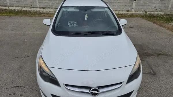 Second-hand Opel Astra 100 CP (73 kW) 2013 Break