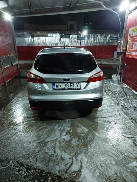 Utilizat 2012 Ford Focus Hatchback | 4.400 EUR (Preț OK) - Imagine 1/4