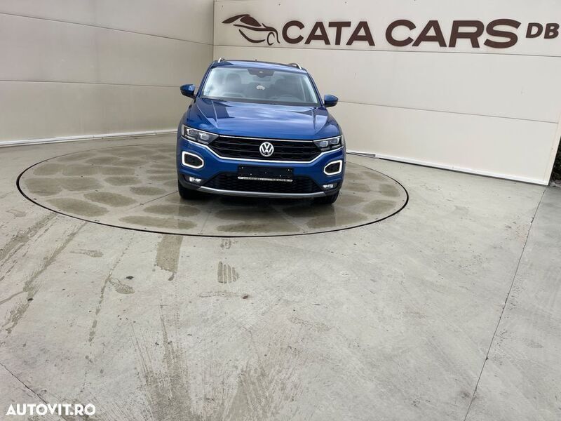 Albastru Utilizat 2020 VW T-Roc Sport SUV | 18.997 EUR (Preț OK) - Imagine 1/4
