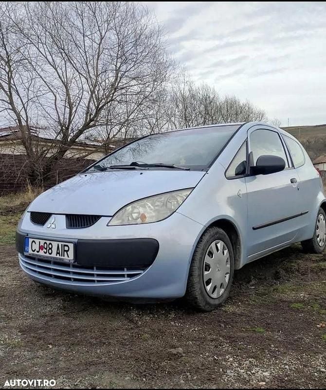 Culoarealte culori Utilizat 2006 Mitsubishi Colt Inform Hatchback | 1.800 EUR - Imagine 1/4