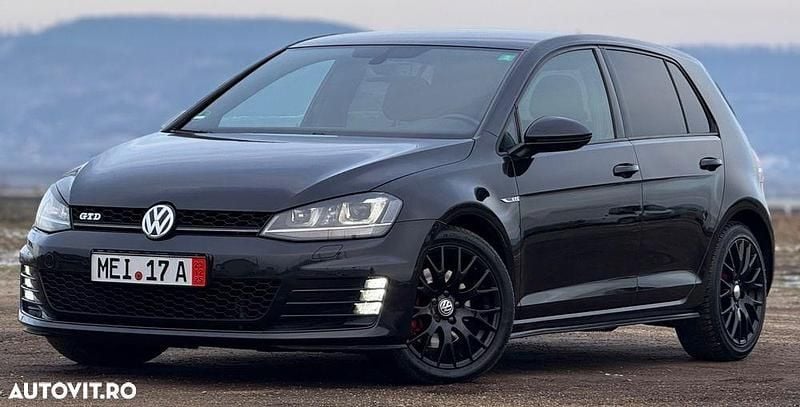 Culoarenegru Second-hand 2014 VW Golf VII GTD Hatchback | 11.890 EUR (Puțin scump) - Imagine 1/4