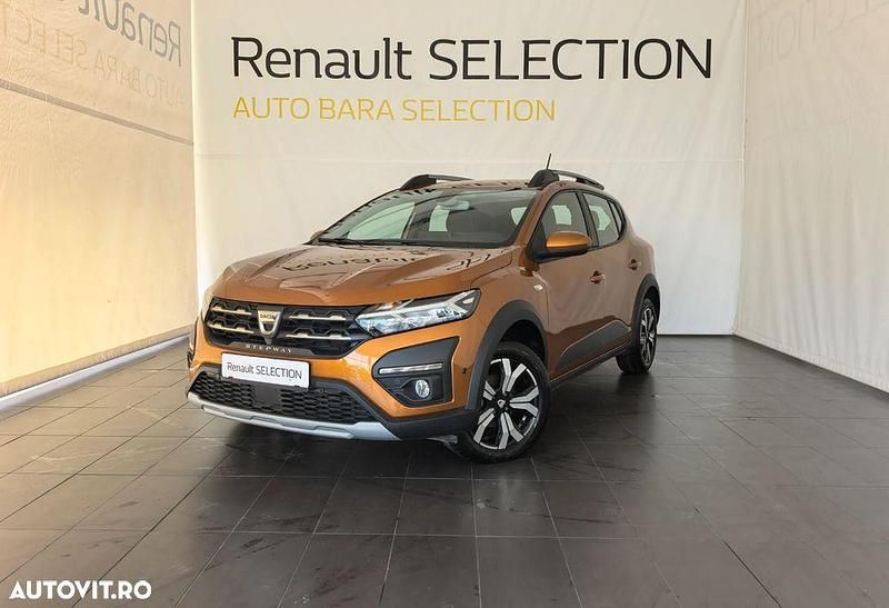 Culoareportocaliu Utilizat 2023 Dacia Sandero Comfort Hatchback | 13.915 EUR (Puțin scump) - Imagine 1/4