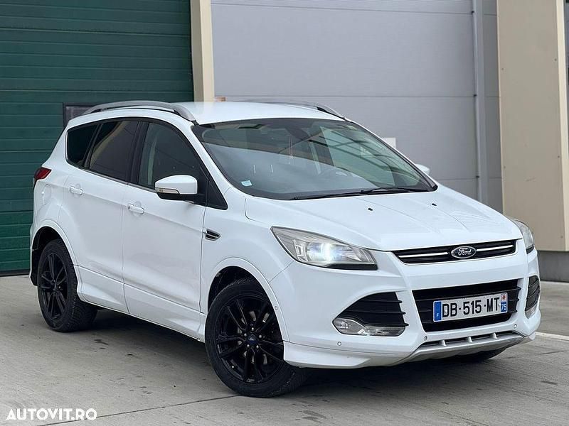 Alb Utilizat 2014 Ford Kuga Individual SUV | 6.990 EUR (Preț bun) - Imagine 1/4
