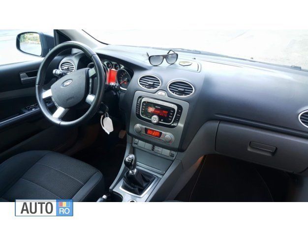 Second-hand Ford Focus Titanium 136 CP (100 kW) 2009 Negru Break