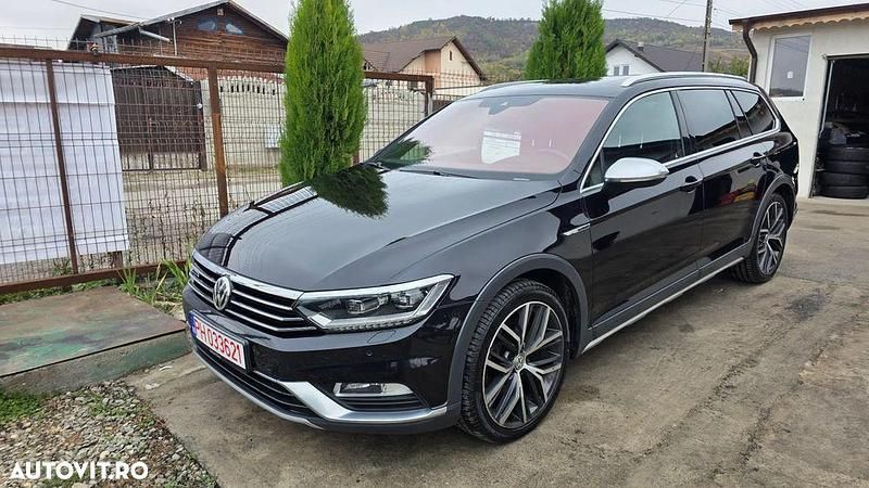 Culoarenegru Utilizat 2017 VW Passat Alltrack Break | 14.200 EUR (Super Preț) - Imagine 1/4