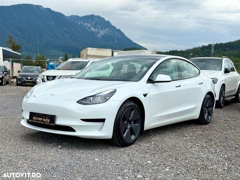 Culoarealb Utilizat 2021 Tesla Model 3 Standard Range Plus Berlinǎ | 21.500 EUR (Preț OK) - Imagine 1/4
