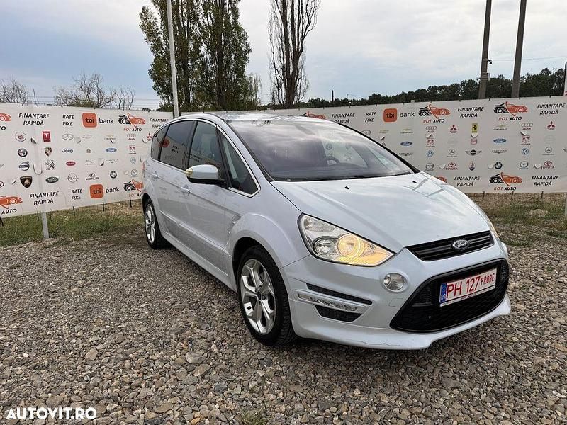 Second-hand Ford S-MAX Titanium X 160 CP (117 kW) 2012 Culoarealb Monovolum