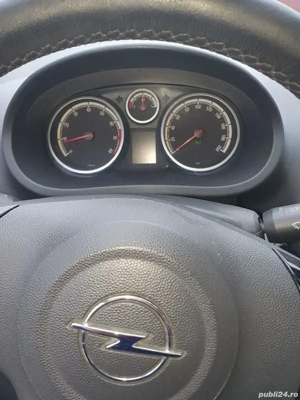 Second-hand Opel Corsa 80 CP (58 kW) 2010 Hatchback