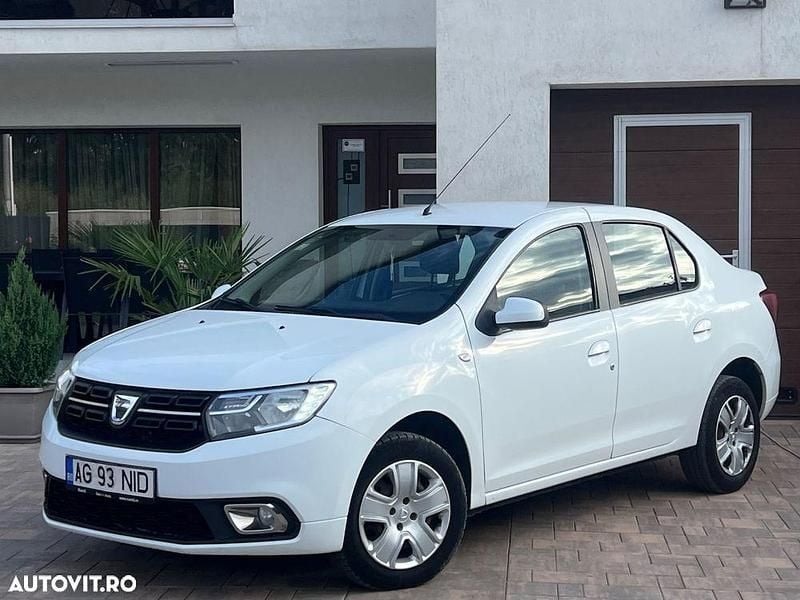 Culoarealb Utilizat 2017 Dacia Logan Lauréate Berlinǎ | 4.999 EUR (Preț OK) - Imagine 1/4