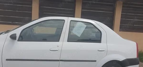 Utilizat 2007 Dacia Logan Berlinǎ | 1.400 EUR (Preț bun) - Imagine 1/4