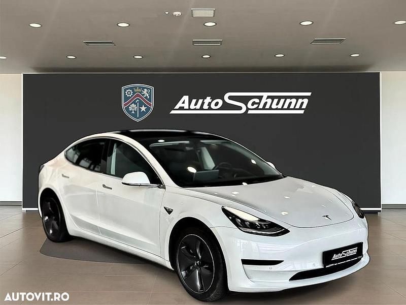 Second-hand Tesla Model 3 225 kW (306 CP) 2020 Culoarealb Berlinǎ