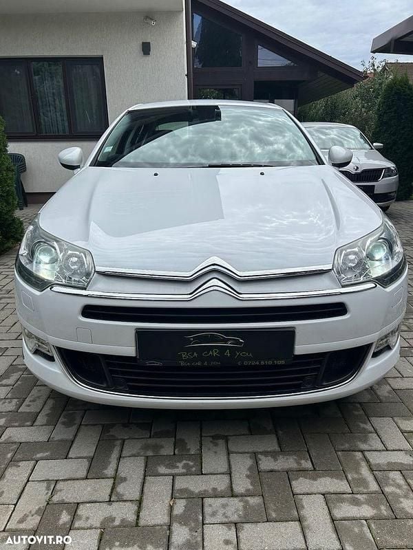 Second-hand Citroën C5 Exclusive 156 CP (114 kW) 2015 Culoarealb Hatchback