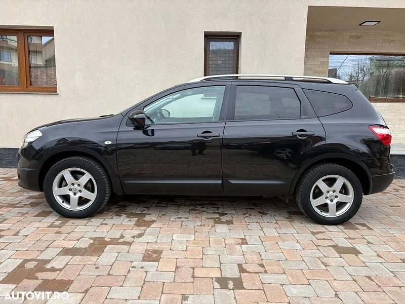 Second-hand Nissan Qashqai +2 110 CP (80 kW) 2011 Culoarenegru SUV