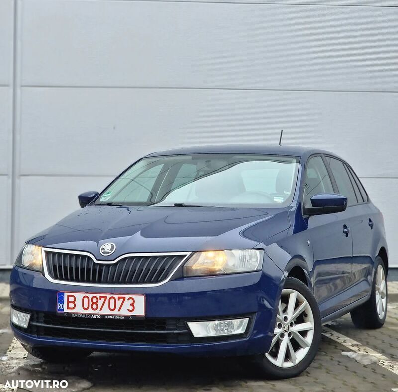 Albastru Utilizat 2015 Skoda Rapid Drive Hatchback | 6.850 EUR (Super Preț) - Imagine 1/4