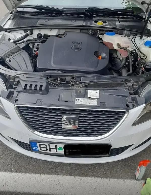 Utilizat 2012 Seat Exeo Break | 4.600 EUR (Preț OK) - Imagine 1/4