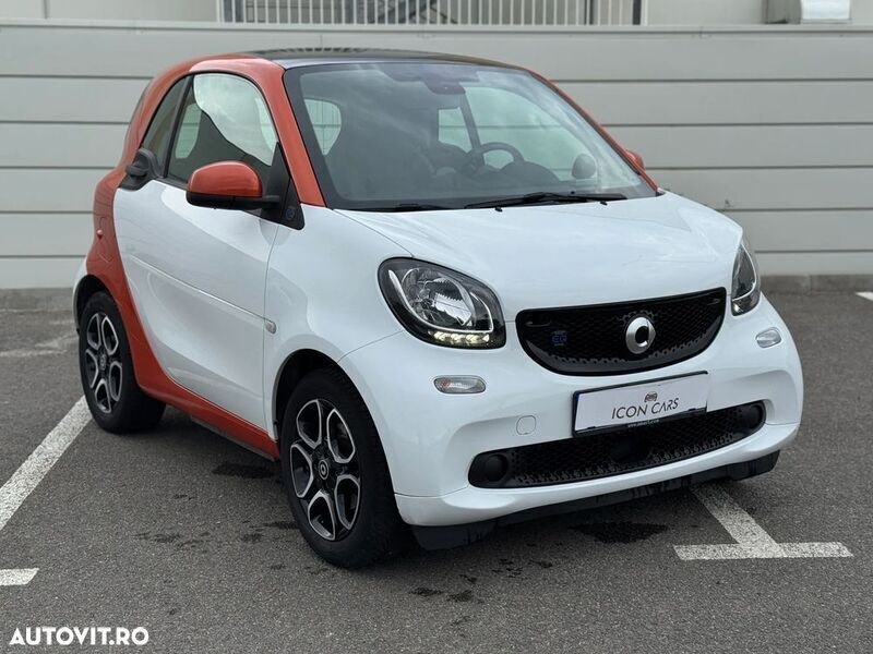 Alb Utilizat 2019 Smart ForTwo Electric Drive Passion Coupe | 7.499 EUR (Preț OK) - Imagine 1/4