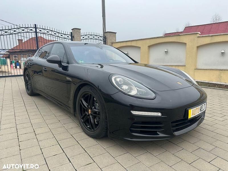 Second-hand Porsche Panamera 300 CP (220 kW) 2014 Culoarenegru Berlinǎ