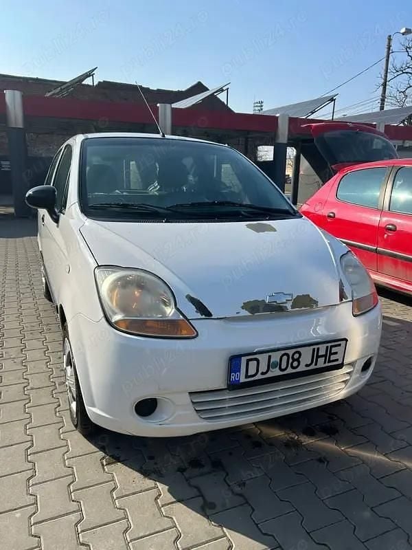 Alb Utilizat 2008 Chevrolet Spark Hatchback | 800 EUR - Imagine 1/4