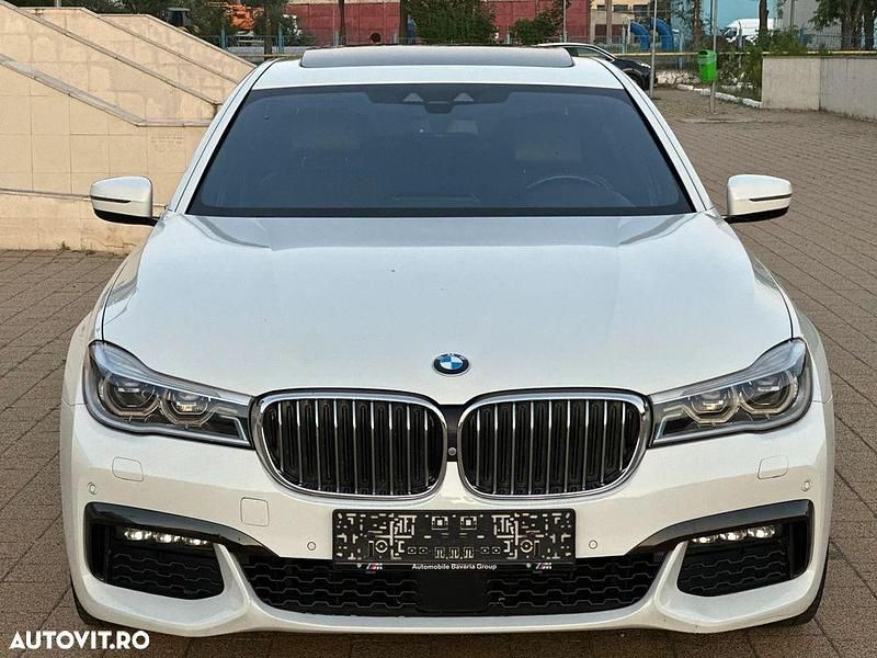 Culoarealb Utilizat 2016 BMW 740 Comfort Edition Berlinǎ | 26.999 EUR (Preț OK) - Imagine 1/4