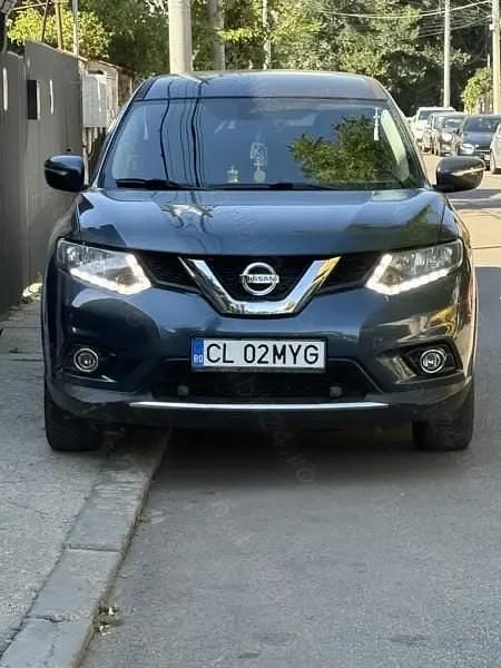Albastru Utilizat 2017 Nissan X-Trail SUV | 12.500 EUR (Preț OK) - Imagine 1/4
