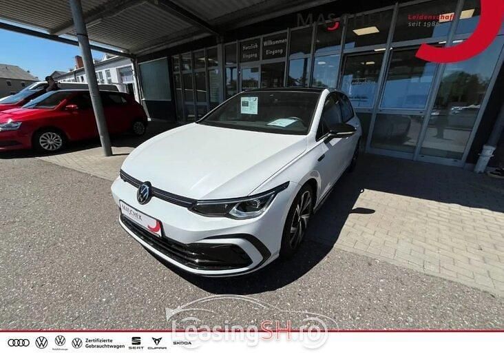 Alb Utilizat 2023 VW Golf VIII R-line Berlinǎ | 42.549 EUR - Imagine 1/4