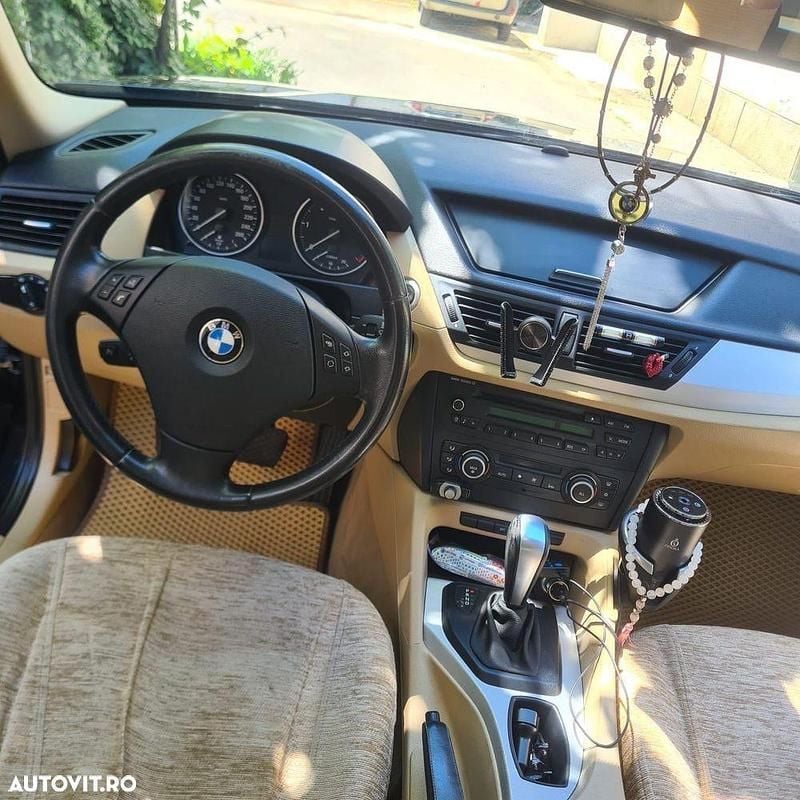 Second-hand BMW X1 177 CP (130 kW) 2010 Culoarenegru SUV