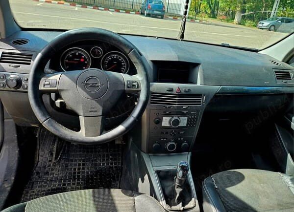Second-hand Opel Astra 150 CP (110 kW) 2006 Gri Hatchback