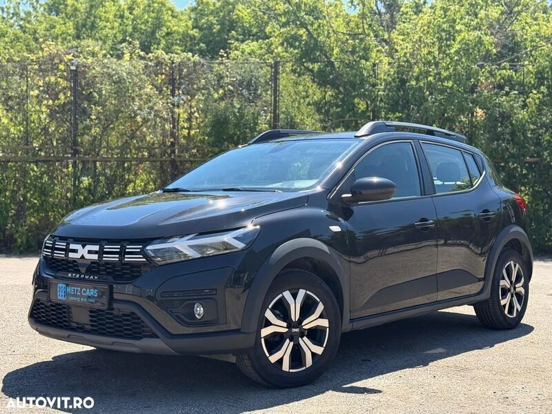 Negru Utilizat 2024 Dacia Sandero Expression Hatchback | 14.100 EUR (Puțin scump) - Imagine 1/4