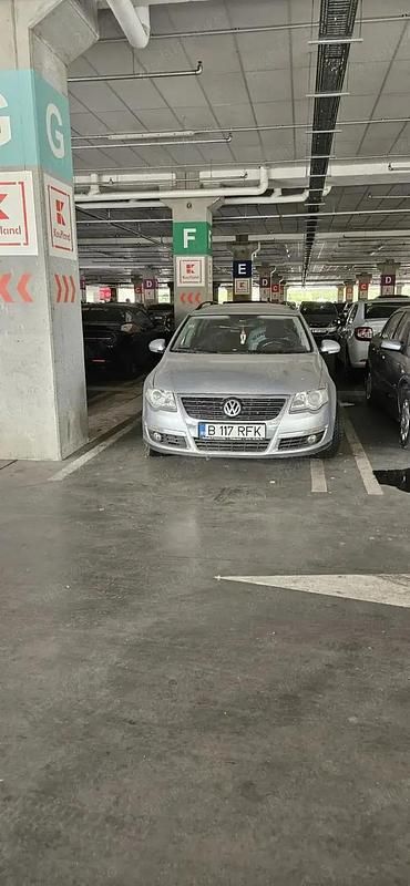 Second-hand VW Passat 103 CP (75 kW) 2009 Gri