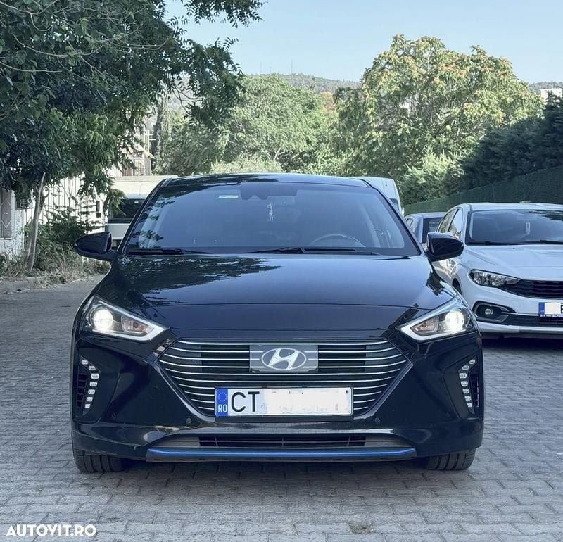Negru Utilizat 2017 Hyundai Ioniq Berlinǎ | 13.300 EUR (Preț OK) - Imagine 1/4