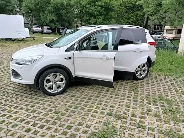 Alb Second-hand 2014 Ford Kuga SUV | 6.500 EUR (Preț OK) - Imagine 1/4