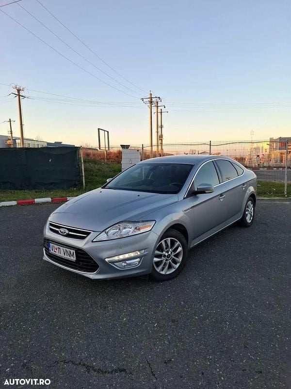 Second-hand Ford Mondeo 115 CP (84 kW) 2012 Culoaregray Berlinǎ