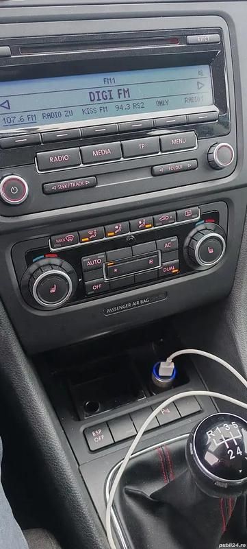 Second-hand VW Golf VI 95 CP (69 kW) 2009 Gri Hatchback