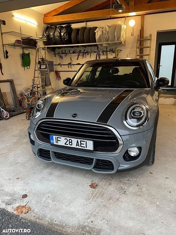 Culoaregri Utilizat 2018 Mini Cooper Hatchback | 14.990 EUR (Preț OK) - Imagine 1/4