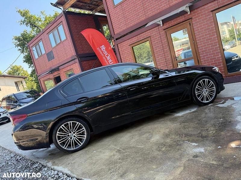 Second-hand BMW 520 Shadowline 190 CP (139 kW) 2020 Negru Berlinǎ
