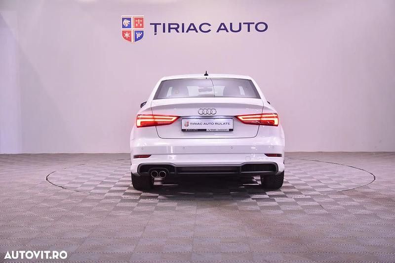 Second-hand Audi A3 S-Line 149 CP (109 kW) 2020 Culoarealb Berlinǎ