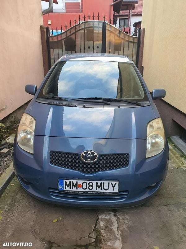 Culoarealbastru Second-hand 2008 Toyota Yaris Plus Berlinǎ | 4.800 EUR (Preț OK) - Imagine 1/4