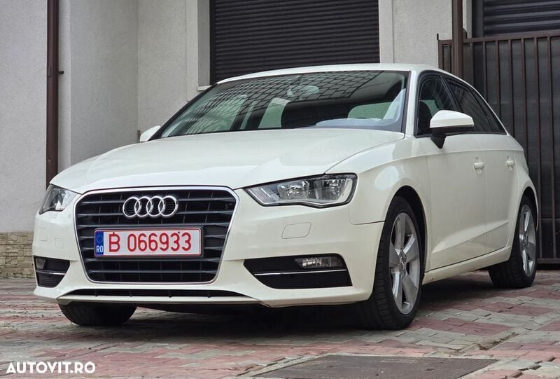 Alb Utilizat 2013 Audi A3 Sportback Ambition Hatchback | 8.999 EUR (Preț bun) - Imagine 1/4