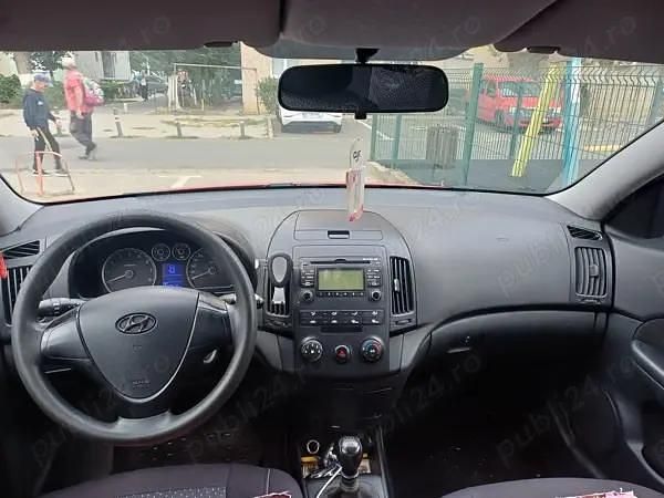 Second-hand Hyundai i30 109 CP (80 kW) 2009 Rosu Berlinǎ