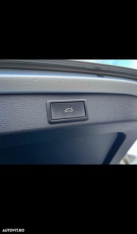 Culoaregri Utilizat 2021 Skoda Superb Premium Edition Break | 23.100 EUR (Preț bun) - Imagine 1/4