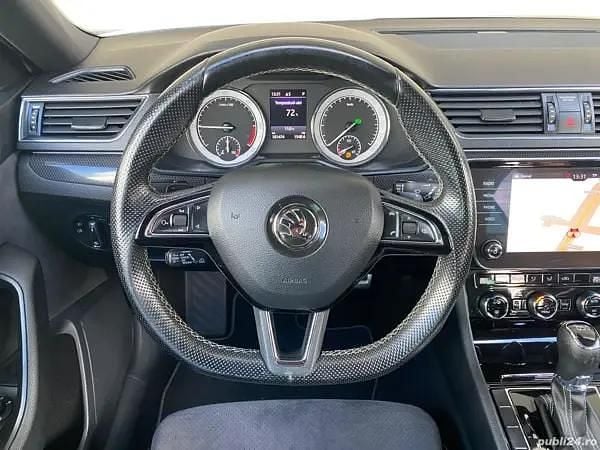 Alb Utilizat 2018 Skoda Superb SportLine Berlinǎ | 17.950 EUR (Preț OK) - Imagine 1/4