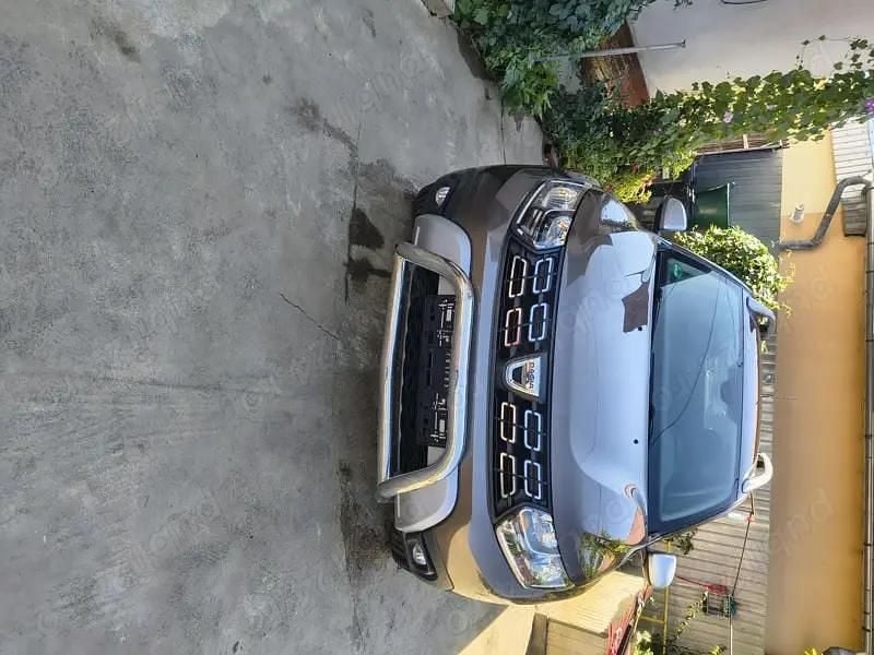 Maro Utilizat 2019 Dacia Duster SUV | 11.900 EUR (Preț OK) - Imagine 1/4