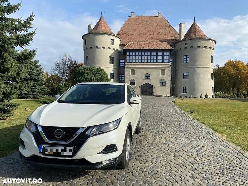 Culoarealb Utilizat 2021 Nissan Qashqai Acenta SUV | 17.100 EUR (Preț bun) - Imagine 1/4