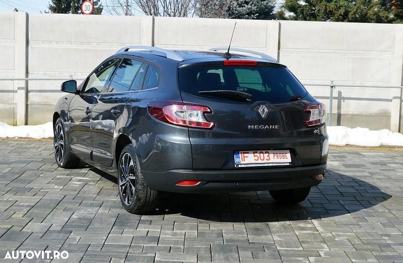 Second-hand Renault Mégane GrandTour Bose Edition 110 CP (80 kW) 2014 Culoaregri Break