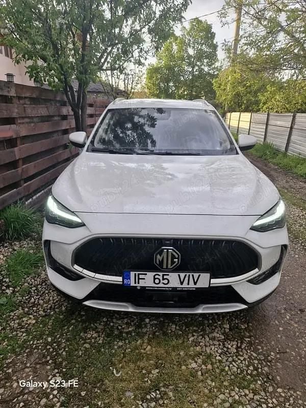 Second-hand MG HS 162 CP (119 kW) 2024 Alb SUV