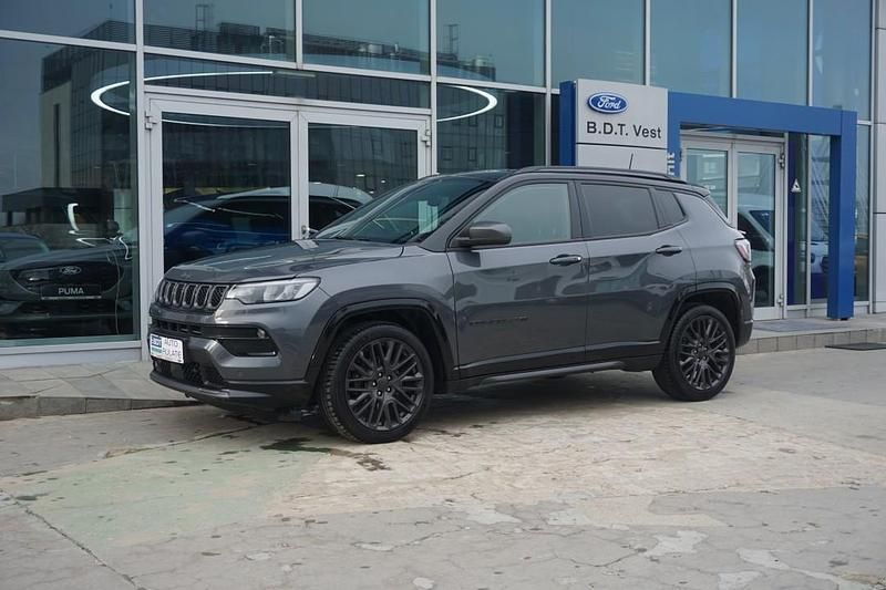 Culoaregri Utilizat 2021 Jeep Compass SUV | 18.950 EUR (Preț OK) - Imagine 1/4