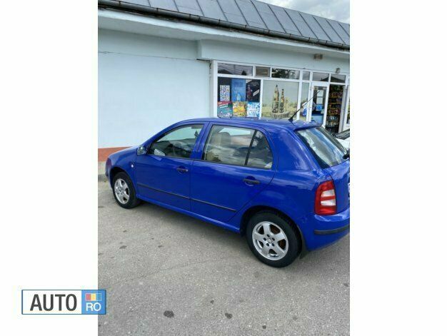 Albastru Utilizat 2000 Skoda Fabia Hatchback | 1.800 EUR (Puțin scump) - Imagine 1/4