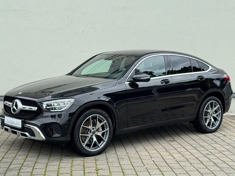 Utilizat 2023 Mercedes GLC300 Business | 53.561 EUR (Puțin scump) - Imagine 1/1